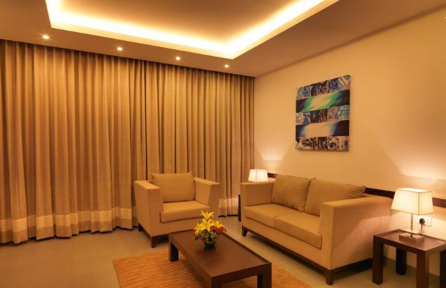 24 Tech Hotel Бангалор Екстериор снимка