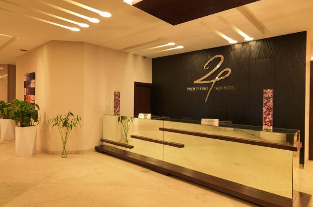 24 Tech Hotel Бангалор Екстериор снимка