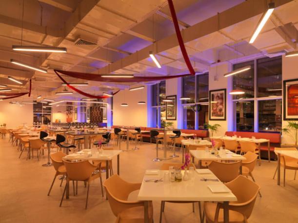 24 Tech Hotel Бангалор Екстериор снимка